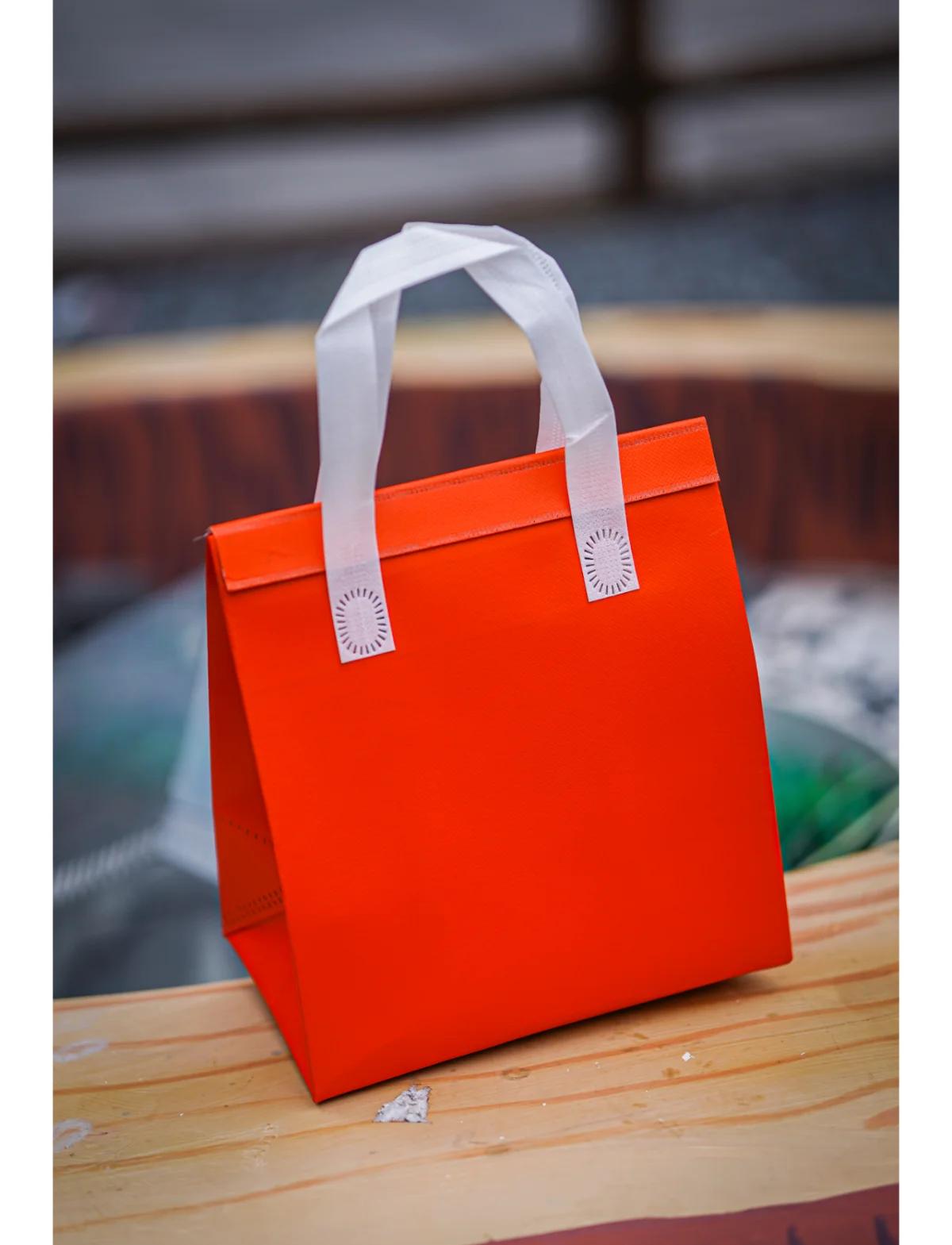 环保新风尚 彩色无纺布手提袋的绿色魅力